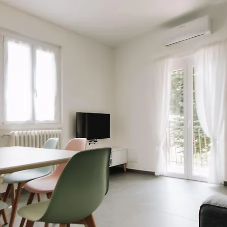 Dervihome 2 On Lake Como, Close To All, No Crowds Apartamento *